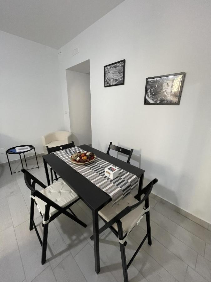 Domus Flavia Villa ปอซซุออลี ภายนอก รูปภาพ